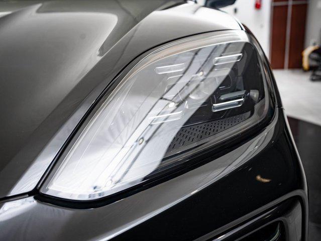 new 2025 Porsche Cayenne car, priced at $115,065