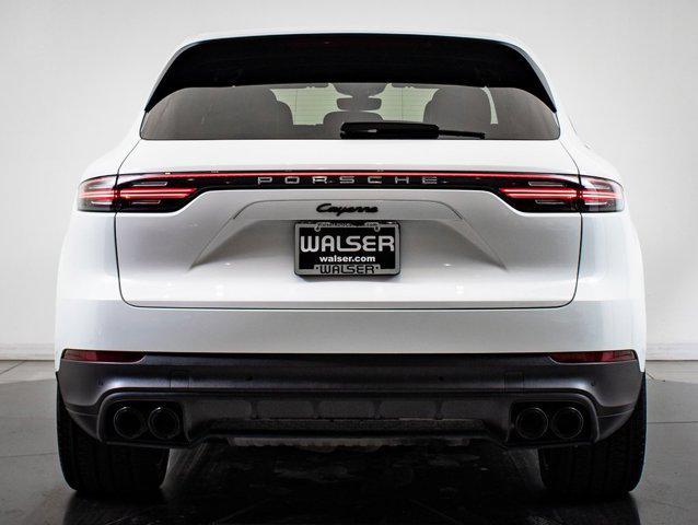 used 2021 Porsche Cayenne E-Hybrid car, priced at $56,998