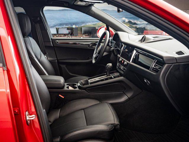 used 2025 Porsche Macan car