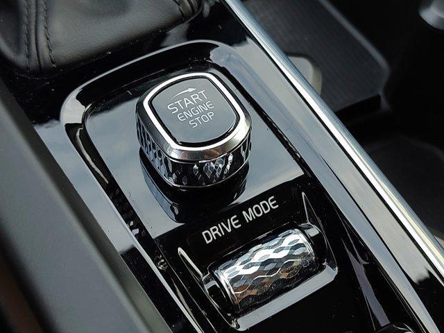 used 2020 Volvo XC60 car, priced at $26,925