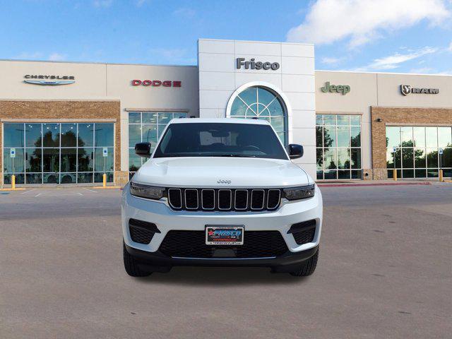 new 2025 Jeep Grand Cherokee car, priced at $37,427