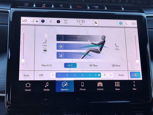 new 2025 Jeep Grand Cherokee car, priced at $40,275