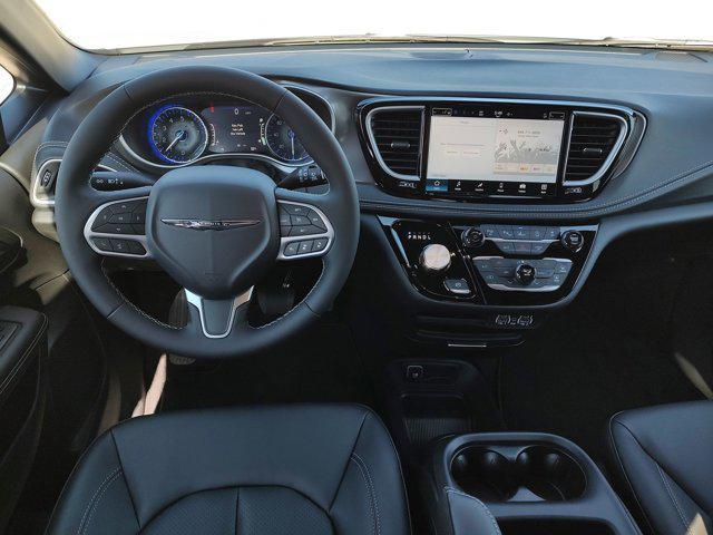 new 2025 Chrysler Pacifica car, priced at $39,154