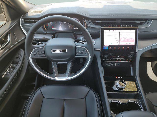 new 2025 Jeep Grand Cherokee car, priced at $37,363