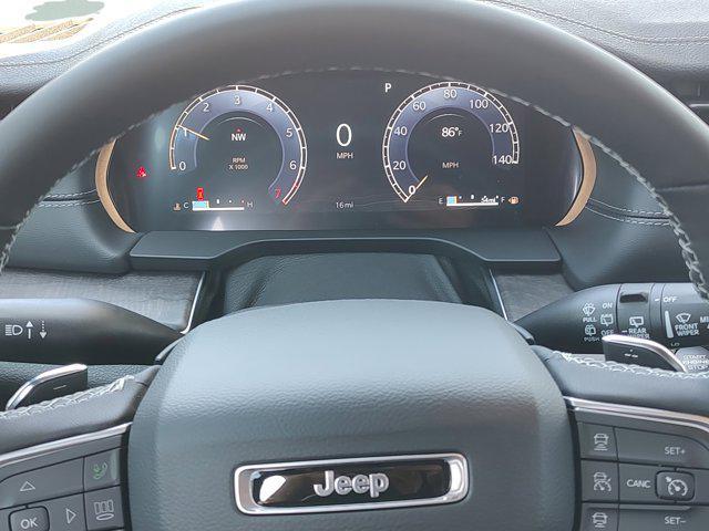 new 2025 Jeep Grand Cherokee car, priced at $37,363