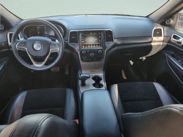 used 2015 Jeep Grand Cherokee car, priced at $13,544