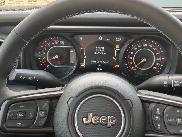 new 2025 Jeep Gladiator car, priced at $45,522