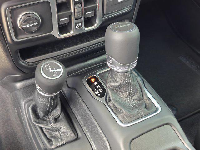 new 2025 Jeep Gladiator car, priced at $45,522