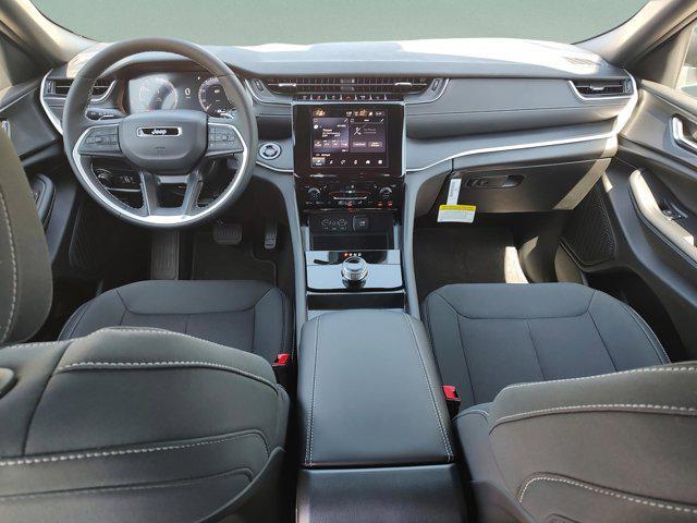 new 2025 Jeep Grand Cherokee car, priced at $40,983