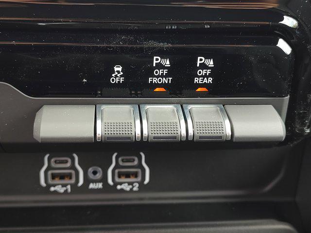 new 2025 Ram 1500 car, priced at $56,323