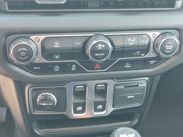 new 2025 Jeep Wrangler car, priced at $36,153
