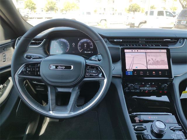 new 2025 Jeep Grand Cherokee car, priced at $59,683