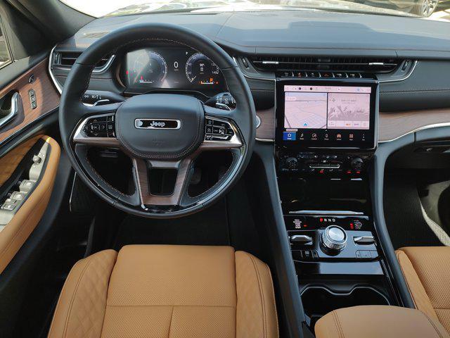 new 2025 Jeep Grand Cherokee car, priced at $61,250