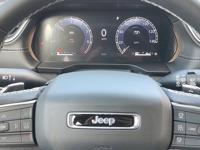 new 2025 Jeep Grand Cherokee car, priced at $32,300