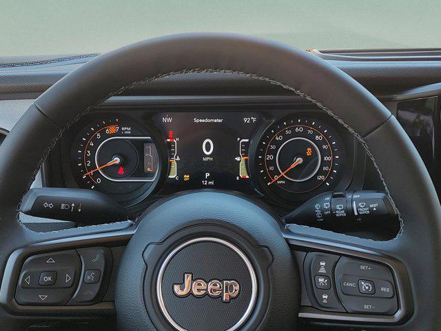 new 2025 Jeep Wrangler car, priced at $46,275