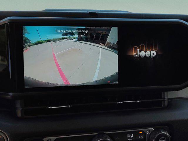 new 2025 Jeep Wrangler car, priced at $46,275