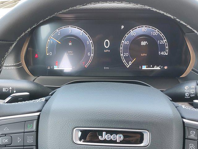 new 2025 Jeep Grand Cherokee car, priced at $34,466