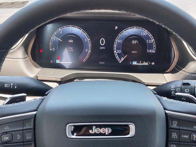 new 2025 Jeep Grand Cherokee car, priced at $39,594
