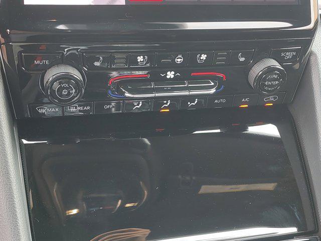 new 2025 Jeep Grand Cherokee car, priced at $49,933