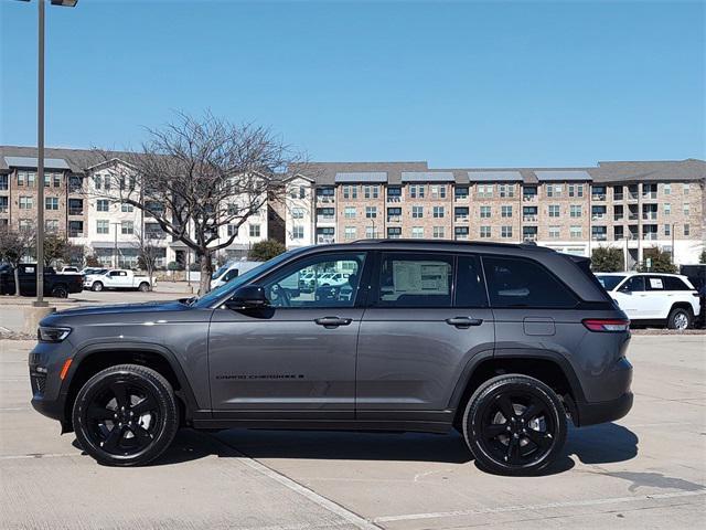 new 2025 Jeep Grand Cherokee car, priced at $53,530