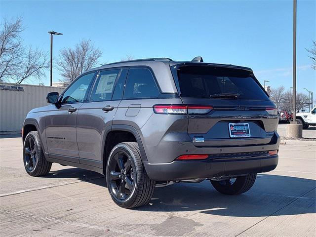 new 2025 Jeep Grand Cherokee car, priced at $53,530