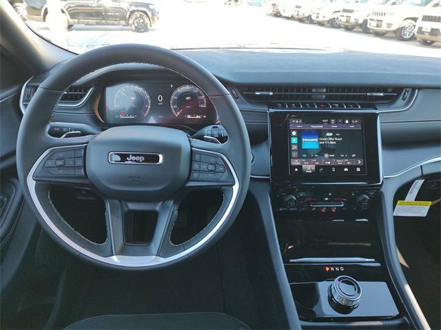 new 2025 Jeep Grand Cherokee car, priced at $45,755