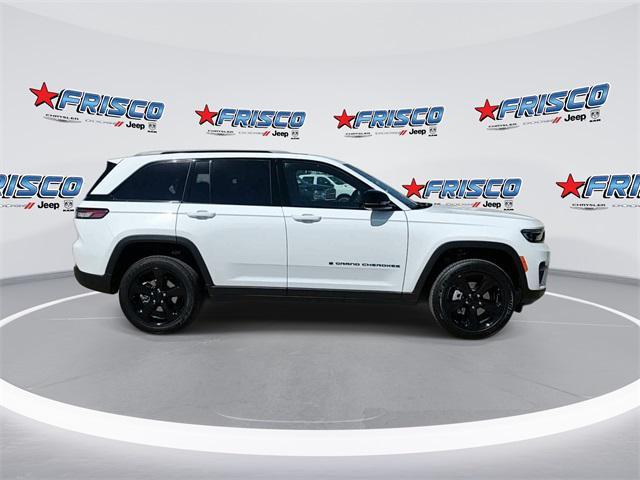 new 2025 Jeep Grand Cherokee car, priced at $44,725