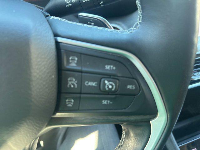 used 2022 Jeep Grand Cherokee car, priced at $26,771