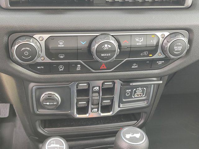 new 2025 Jeep Wrangler car, priced at $34,414