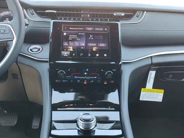 new 2025 Jeep Grand Cherokee car, priced at $35,906