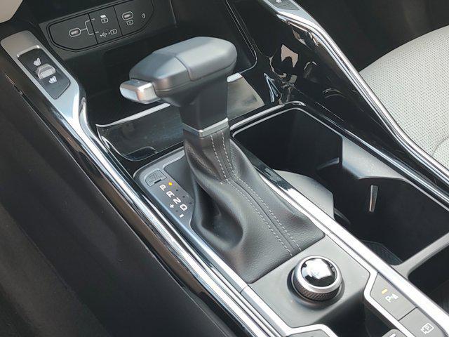 used 2024 Kia Sorento car, priced at $34,998