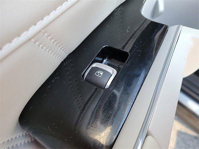 used 2024 Kia Sorento car, priced at $36,561