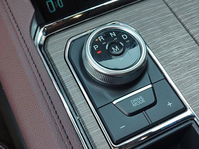 used 2024 Ford Expedition car, priced at $58,206