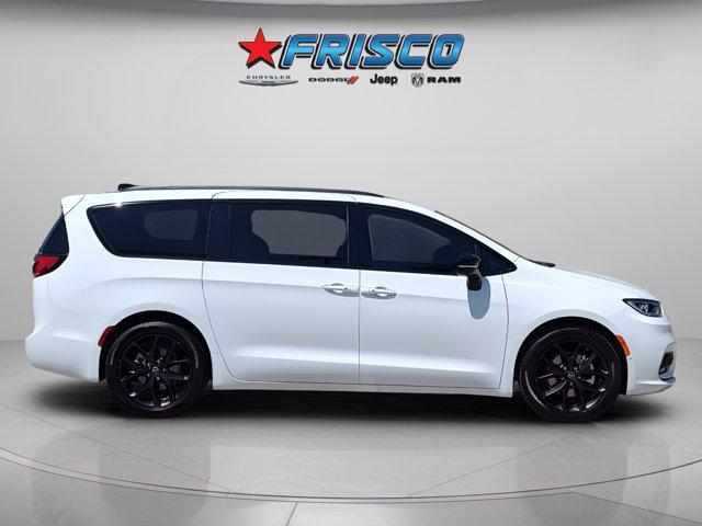 new 2026 Chrysler Pacifica car, priced at $53,660