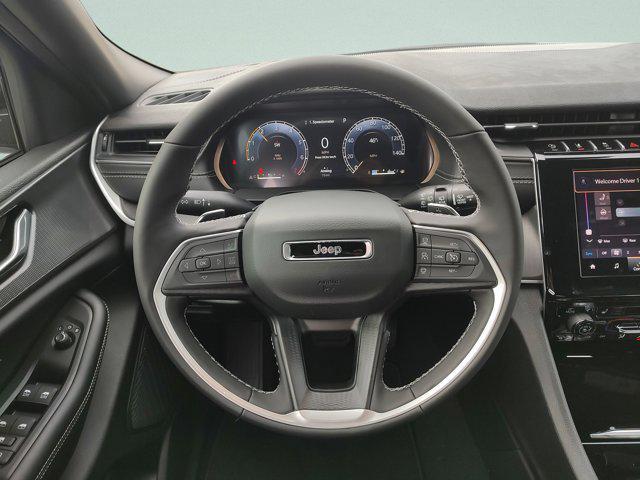 new 2025 Jeep Grand Cherokee L car, priced at $37,176