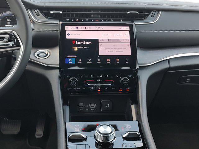 new 2025 Jeep Grand Cherokee L car, priced at $53,202