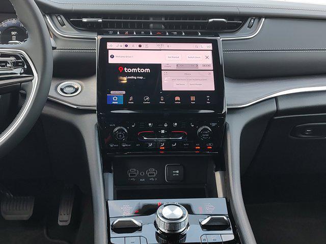 new 2025 Jeep Grand Cherokee L car, priced at $59,404