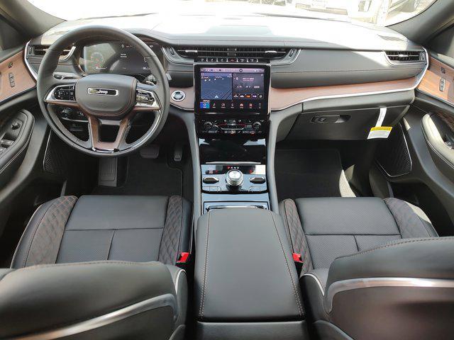 new 2025 Jeep Grand Cherokee car, priced at $58,413