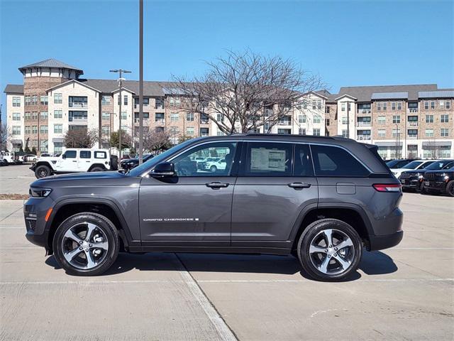 new 2025 Jeep Grand Cherokee car, priced at $49,920