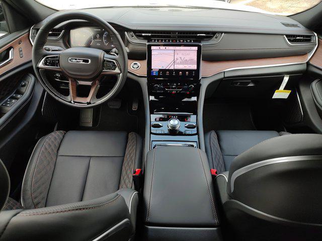 new 2025 Jeep Grand Cherokee car, priced at $57,824