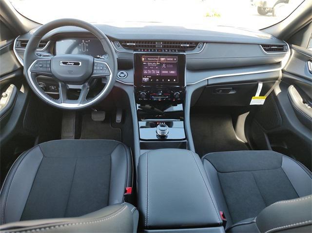 new 2025 Jeep Grand Cherokee L car, priced at $46,153