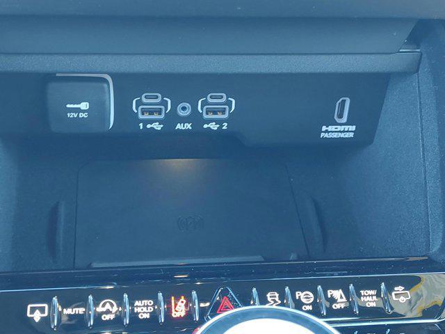 new 2025 Jeep Grand Wagoneer car, priced at $98,767