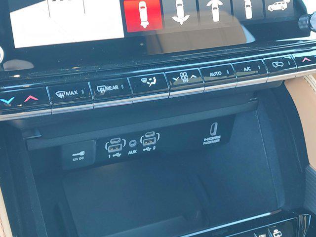 new 2025 Jeep Grand Wagoneer car, priced at $98,767