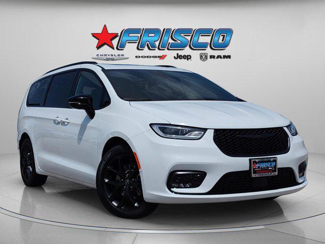 new 2025 Chrysler Pacifica car, priced at $45,311