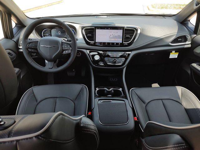 new 2025 Chrysler Pacifica Hybrid car, priced at $51,888