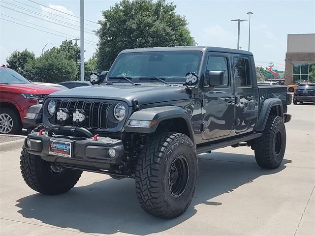 new 2024 Jeep Gladiator car, priced at $46,603