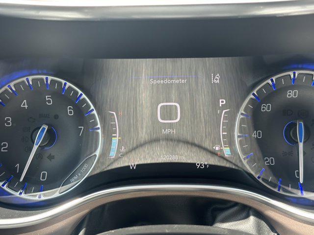 used 2019 Chrysler Pacifica car, priced at $15,637