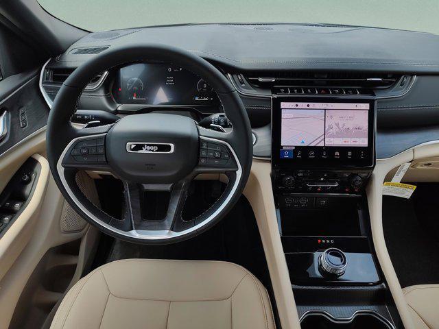new 2025 Jeep Grand Cherokee car, priced at $42,743
