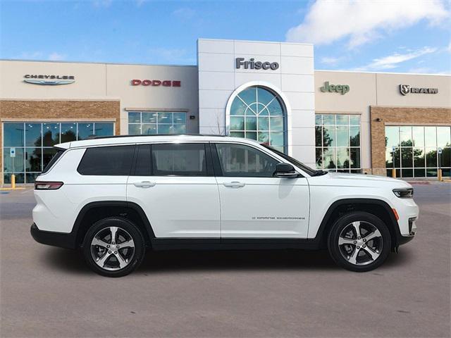 new 2024 Jeep Grand Cherokee L car, priced at $48,662