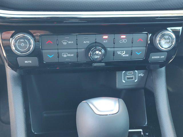 new 2026 Jeep Compass car, priced at $33,359